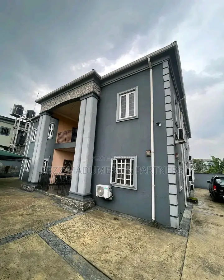 6bdrm Duplex in Mercyland Extension for sale