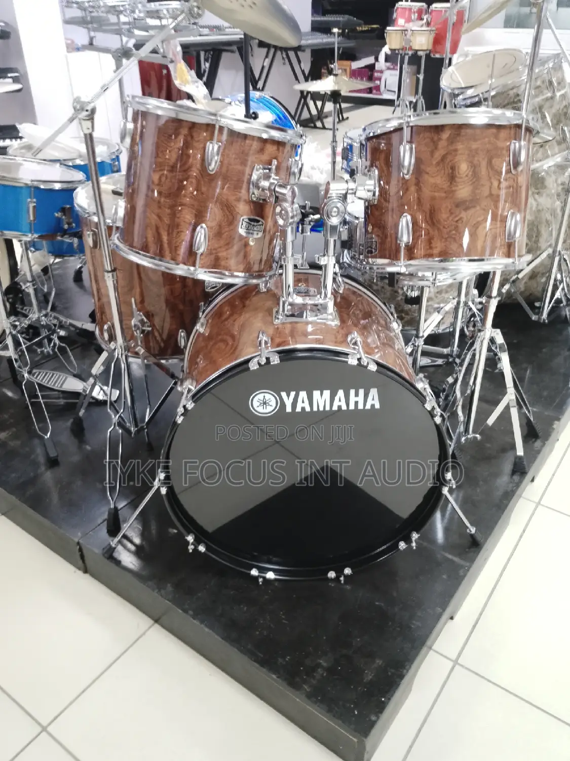 Drumset of 5 Sets