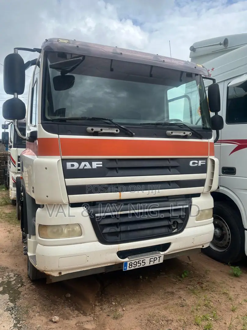 Daf 75 Cf (360) Half Body Truck - Direct Tokunbo (Rutor Engine