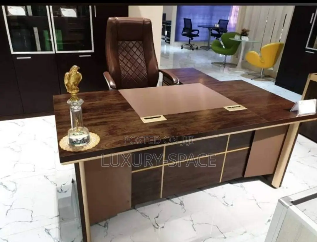 Executive Office Table 1.6metres With Extension
