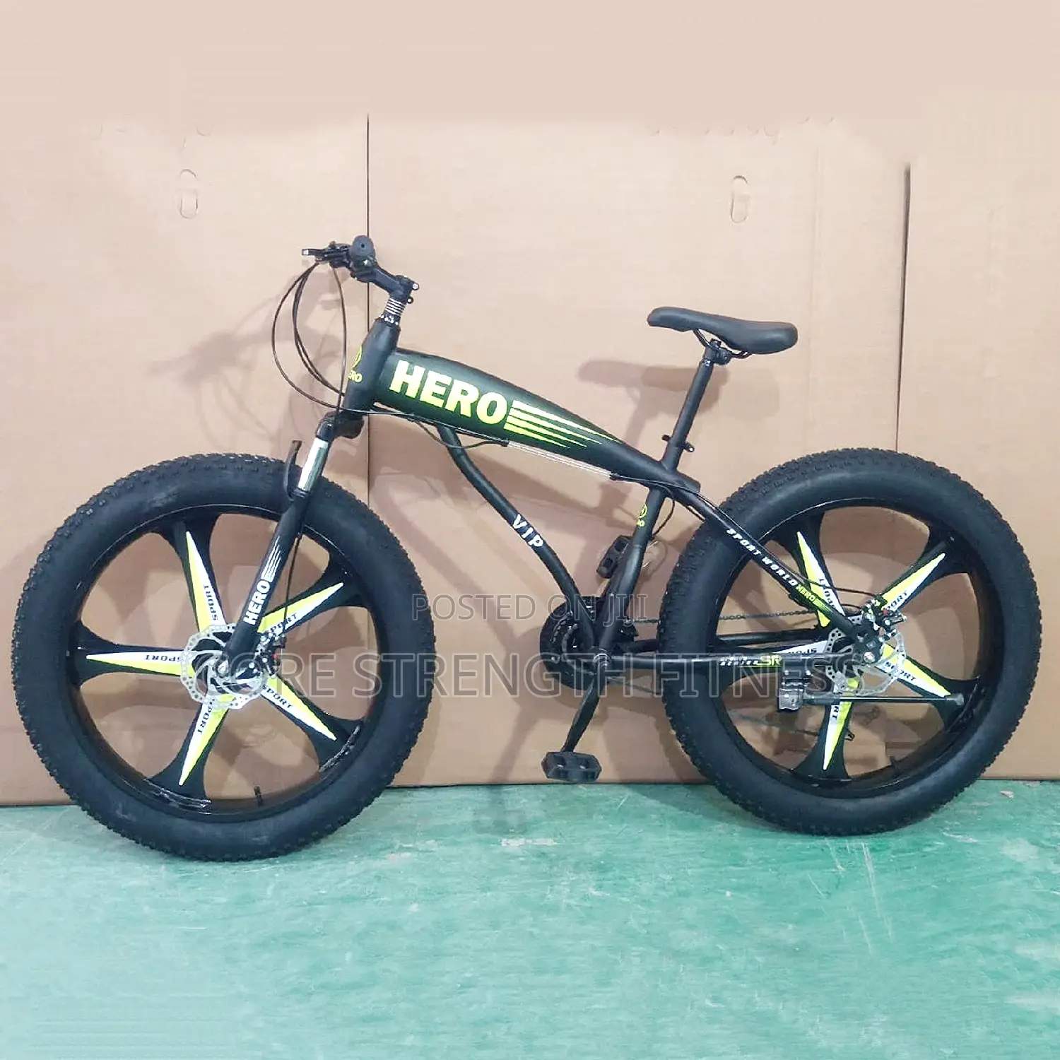 Hummer Road Mountain Bicycle With Fat Tyre and Alloyed Rim