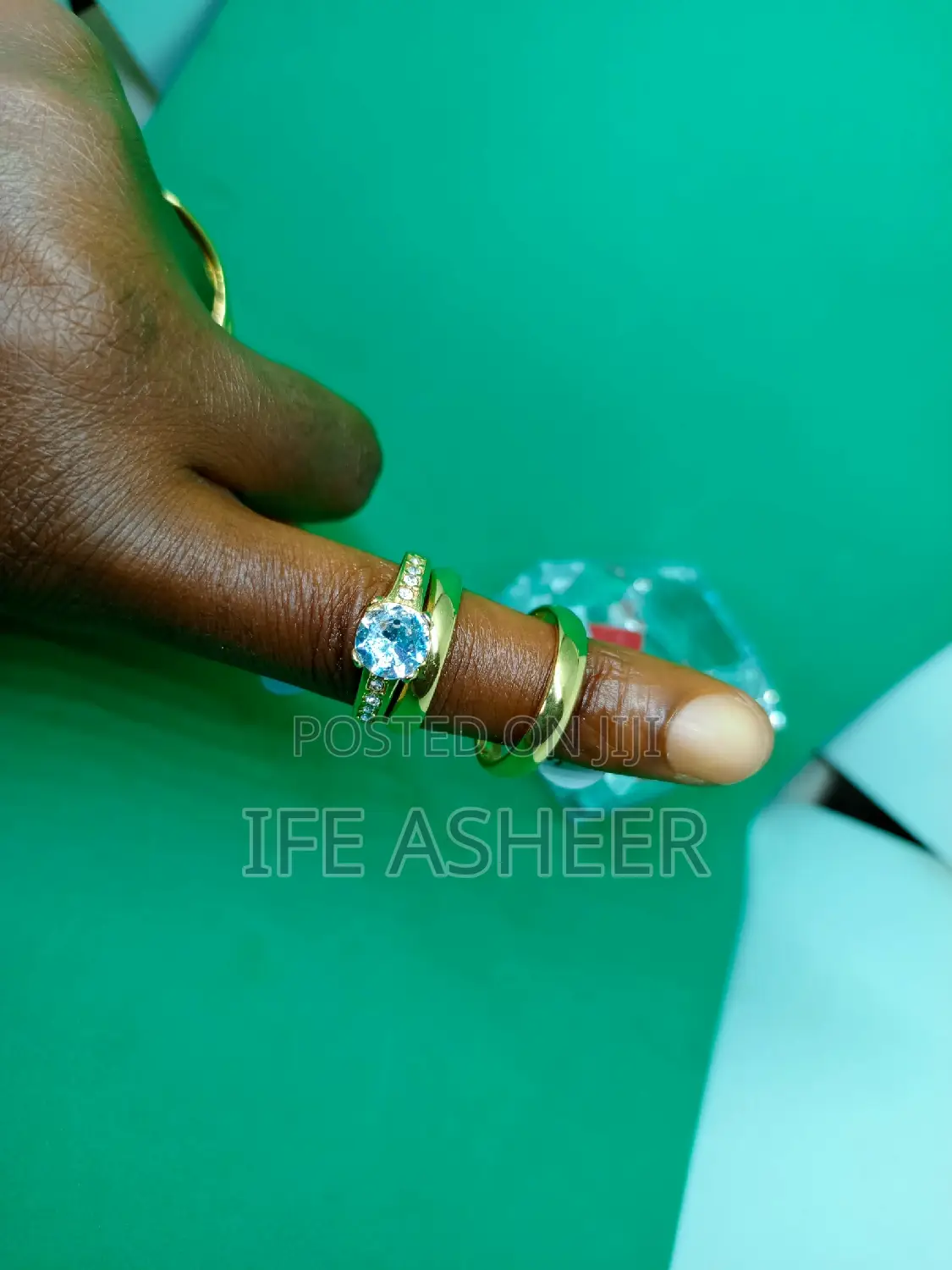 Couple's Set of Wedding Ring 017 - Gold