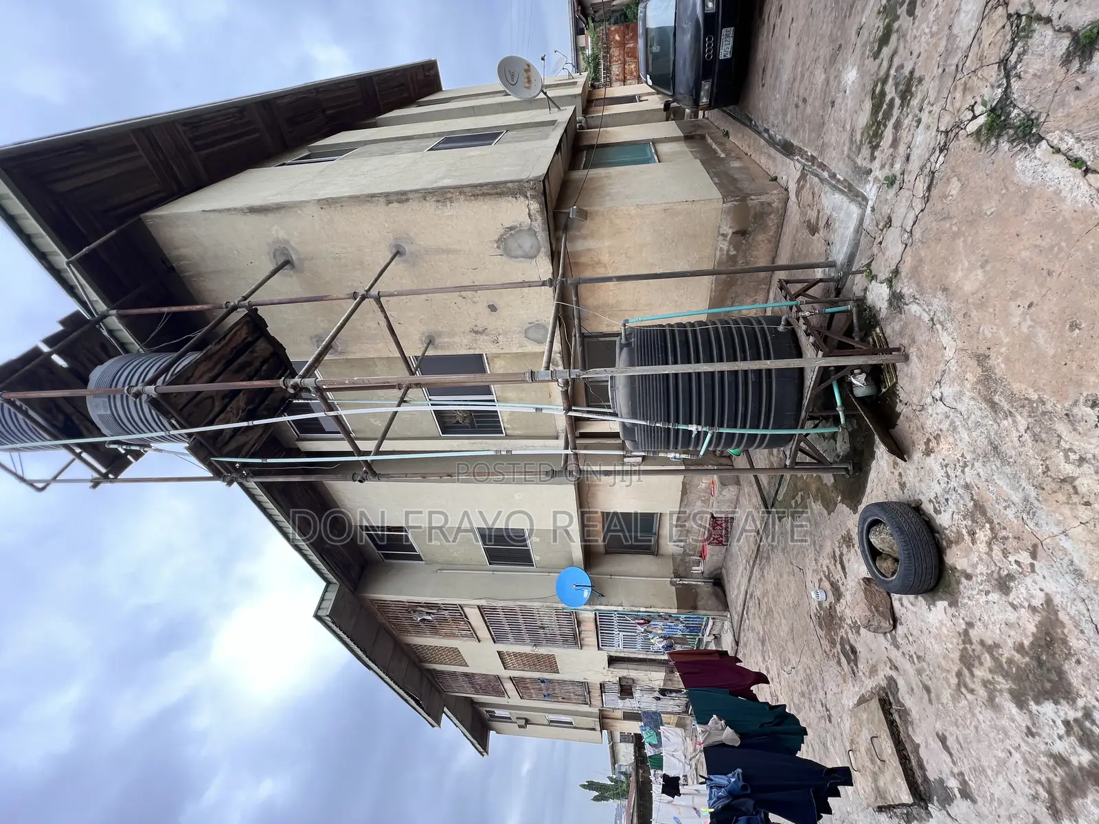 18bdrm Block of Flats in Near Iwo Road, Ibadan for sale