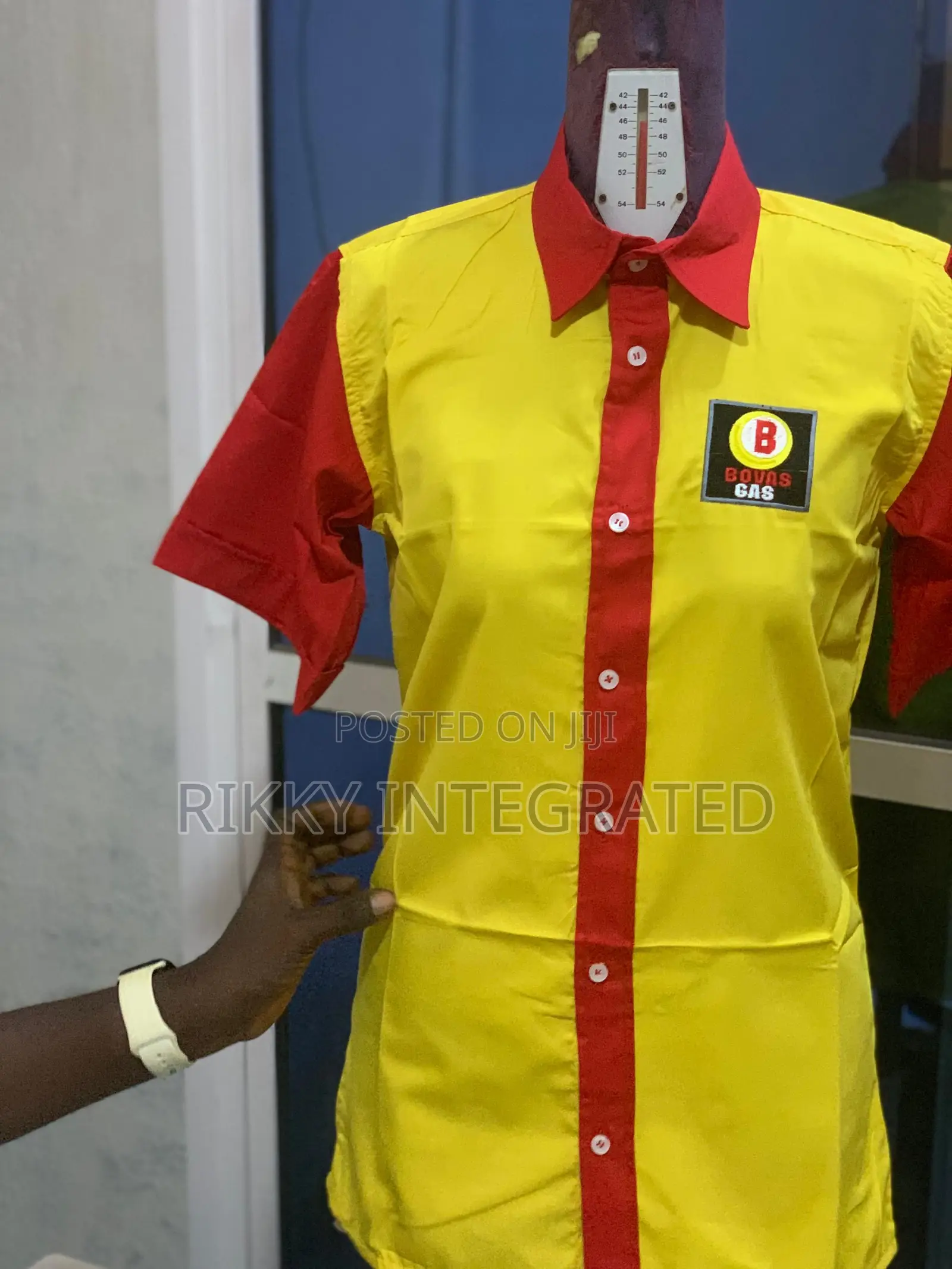 Stylish Button Shirts for Business Promotions