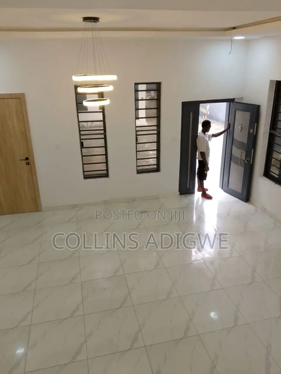 4bdrm Duplex in Harris Drive Vgc for sale