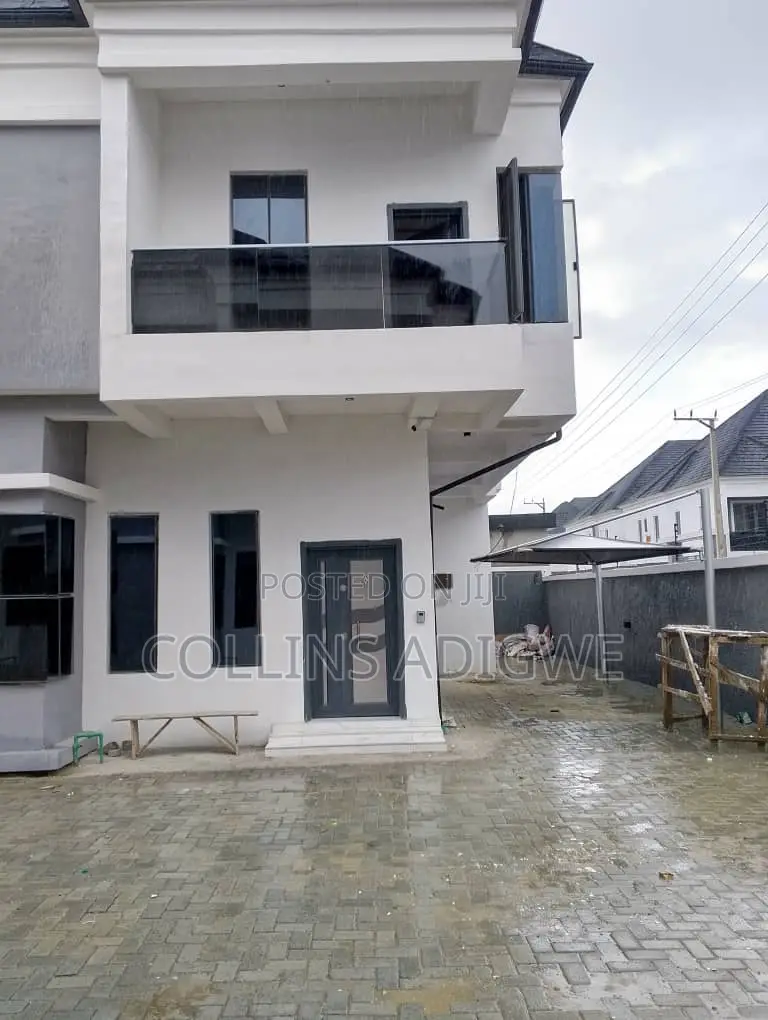 4bdrm Duplex in Harris Drive Vgc for sale
