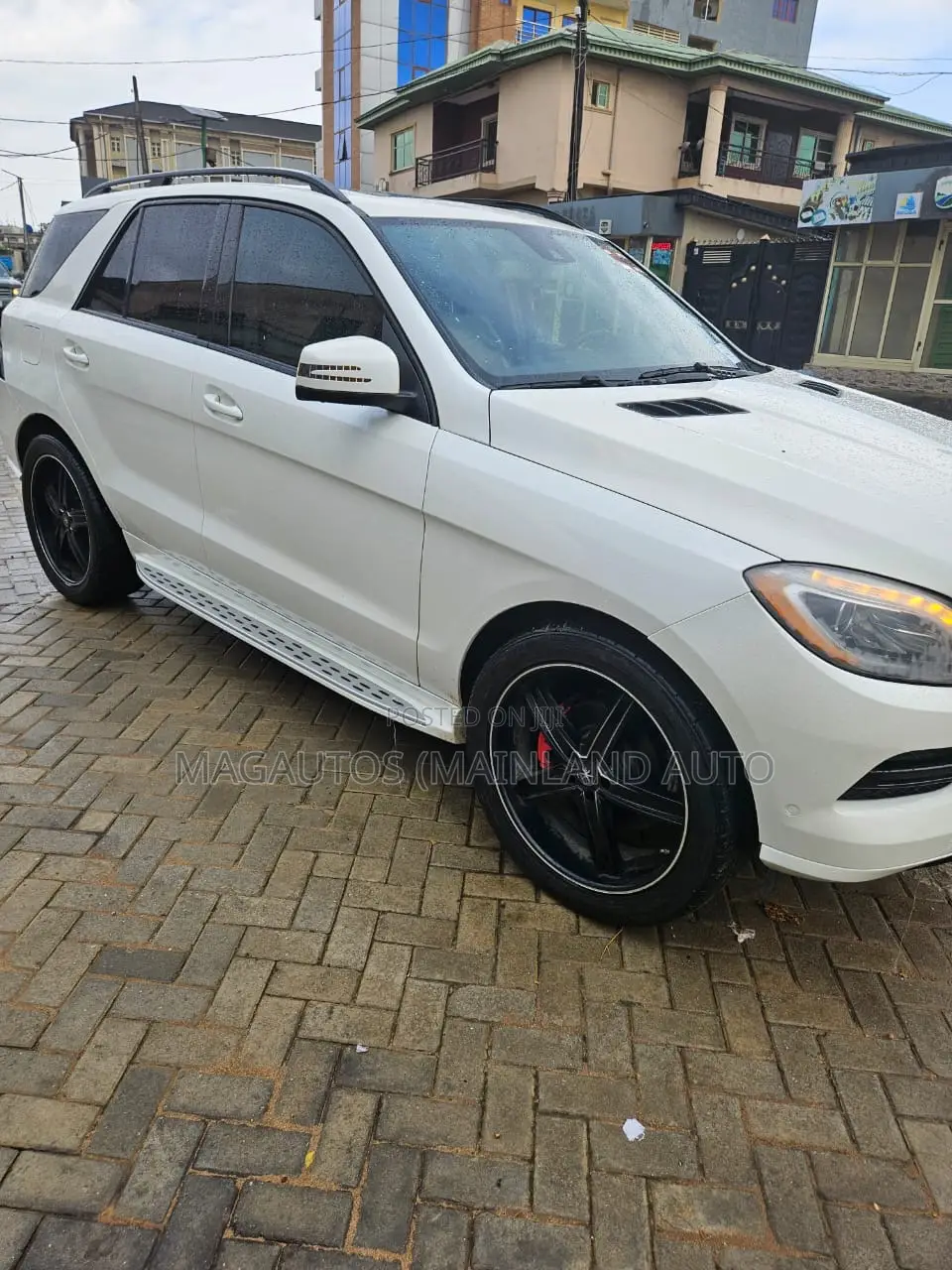 Mercedes-Benz M Class ML350 4dr SUV (3.5L 6cyl 7A) 2014 White