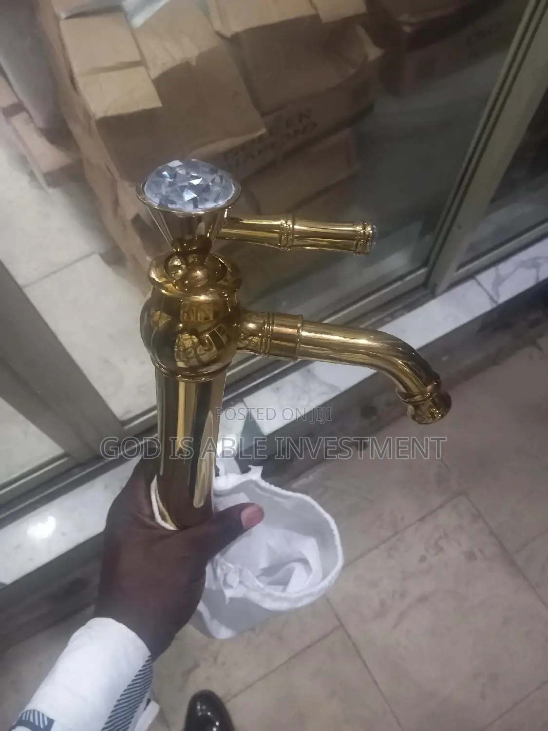 Diamond Head Gold Mixer Tap