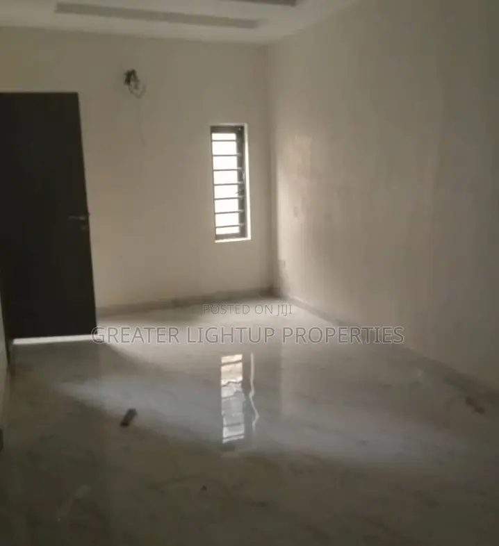 Furnished 4bdrm Bungalow in Satellite, Amuwo-Odofin for sale