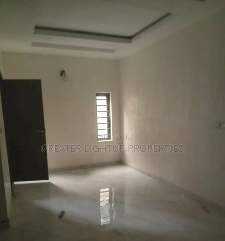 Furnished 4bdrm Bungalow in Satellite, Amuwo-Odofin for sale