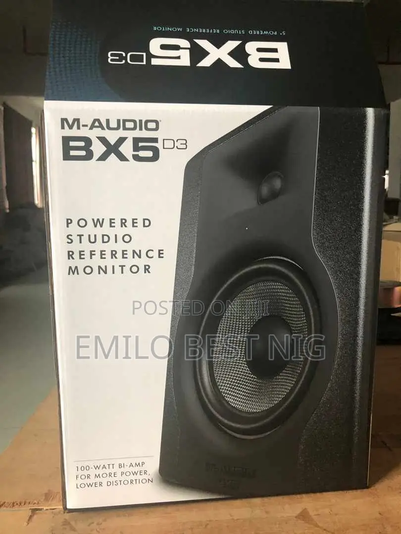 BX5 Studio Monitor M Audio