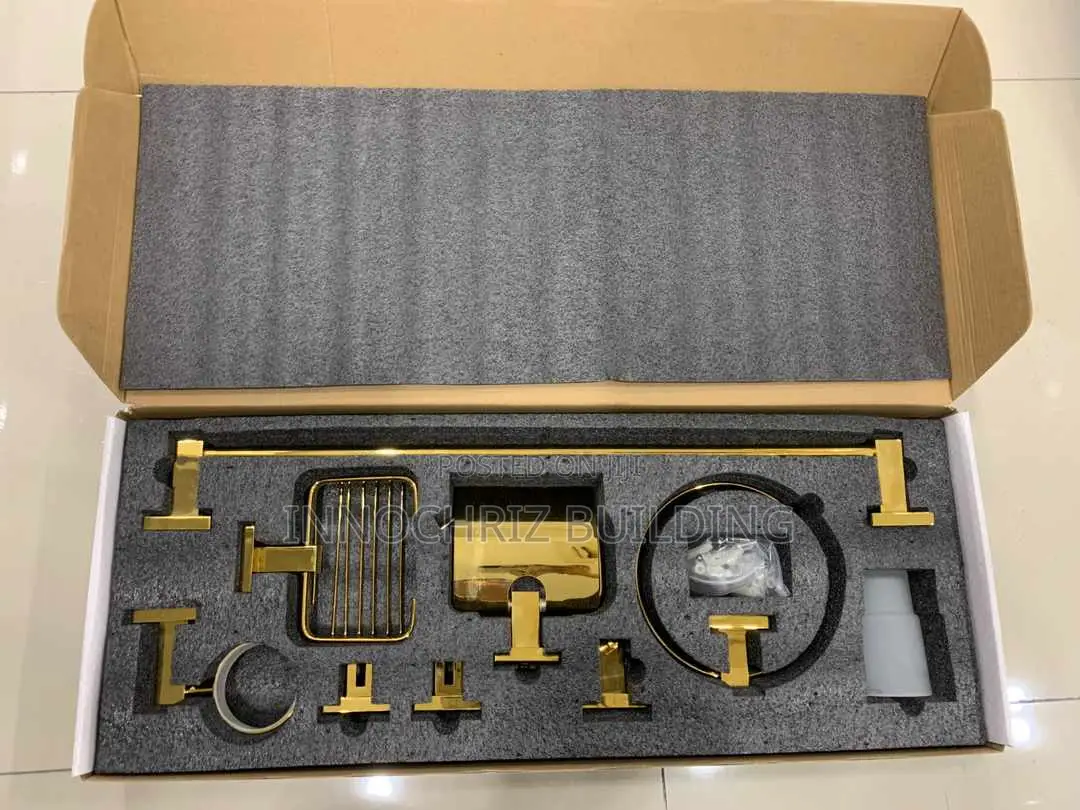Gold Accessories, Complete