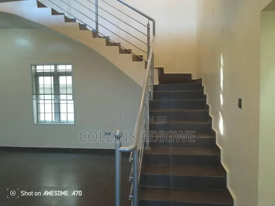 4bdrm Duplex in Lekki Palms City Ado for sale