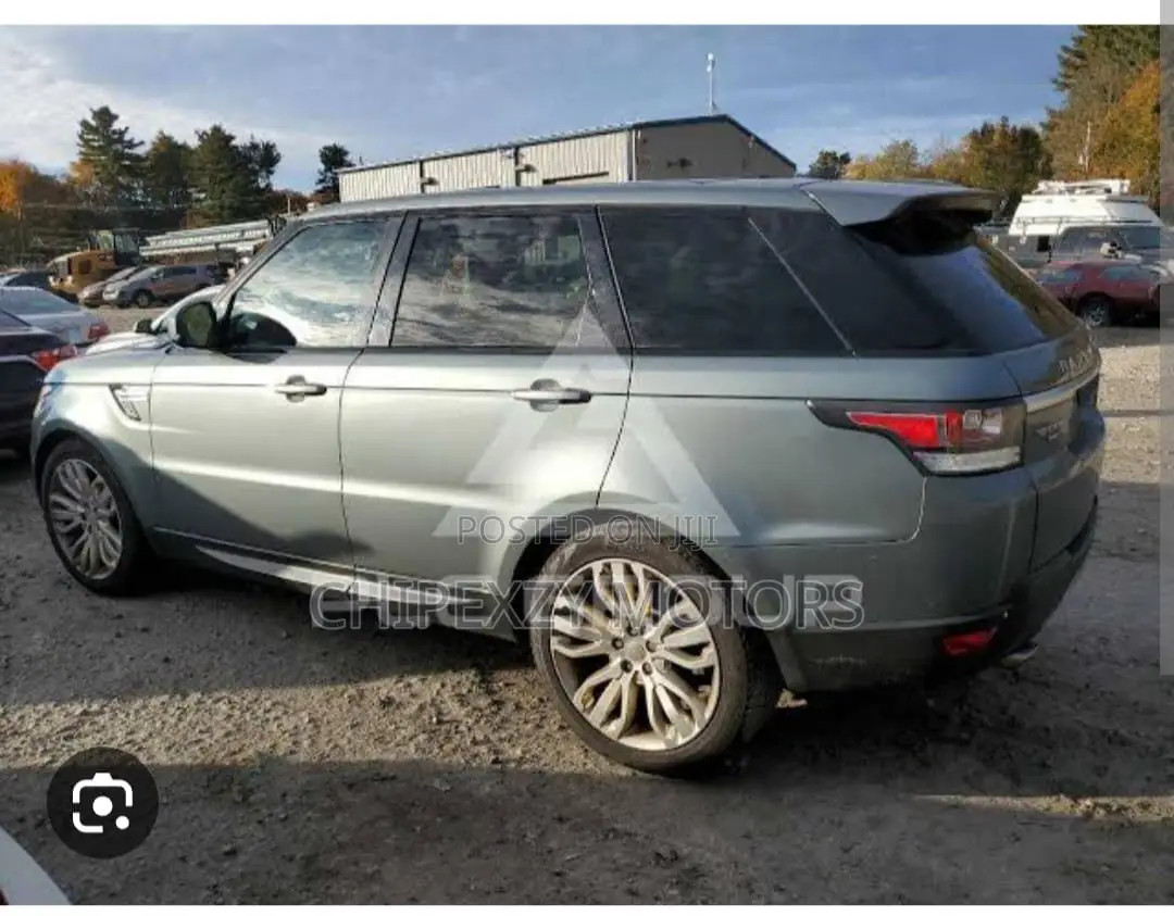 Land Rover Range Rover Sport 2015 Green