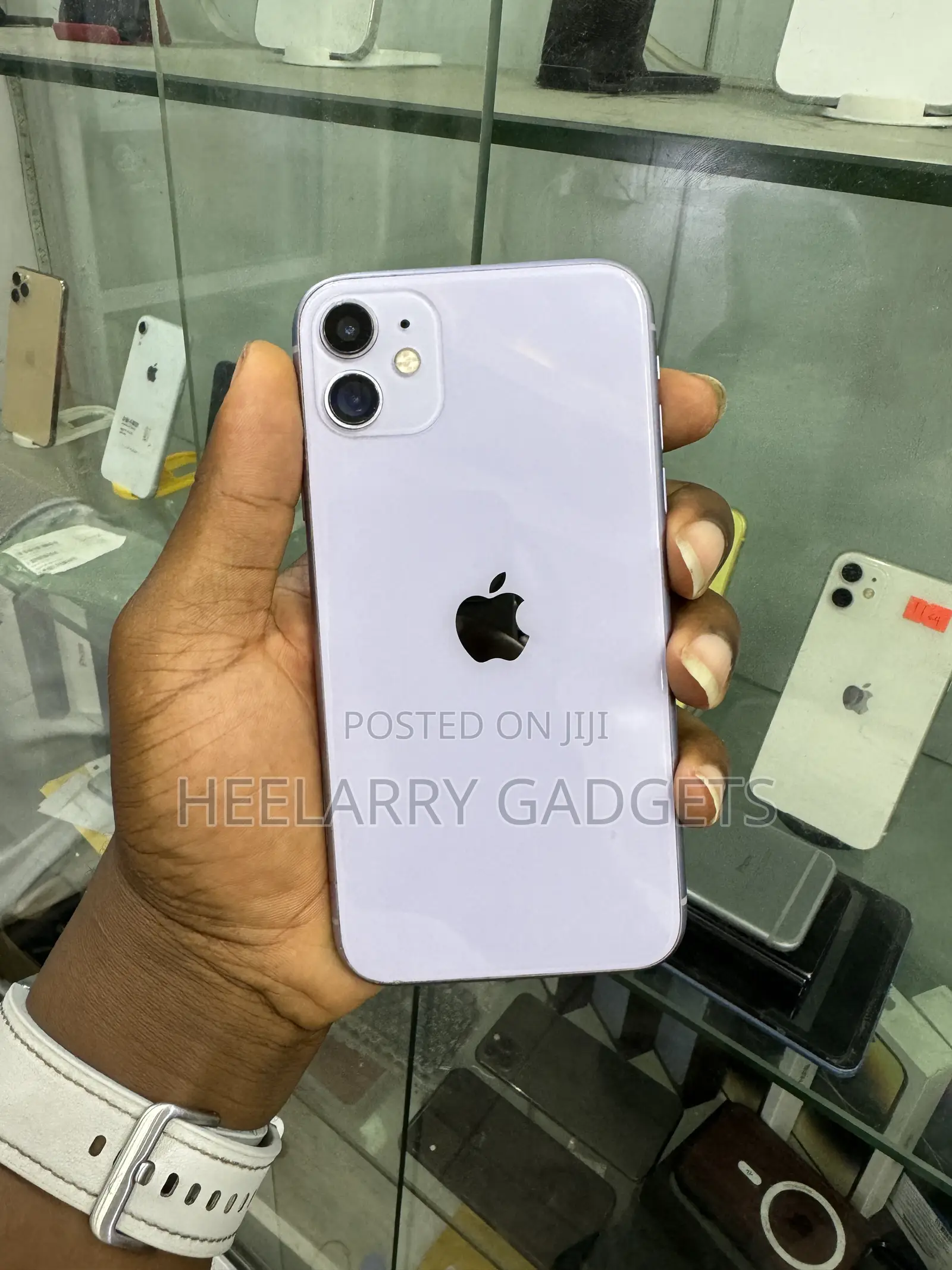 Apple iPhone 11 64 GB Purple