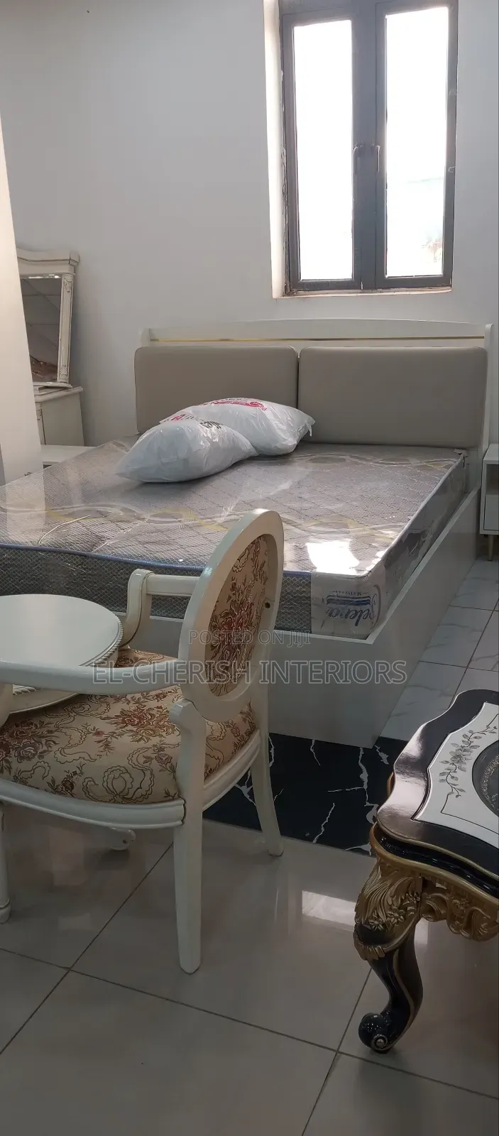 Eleganza Bed