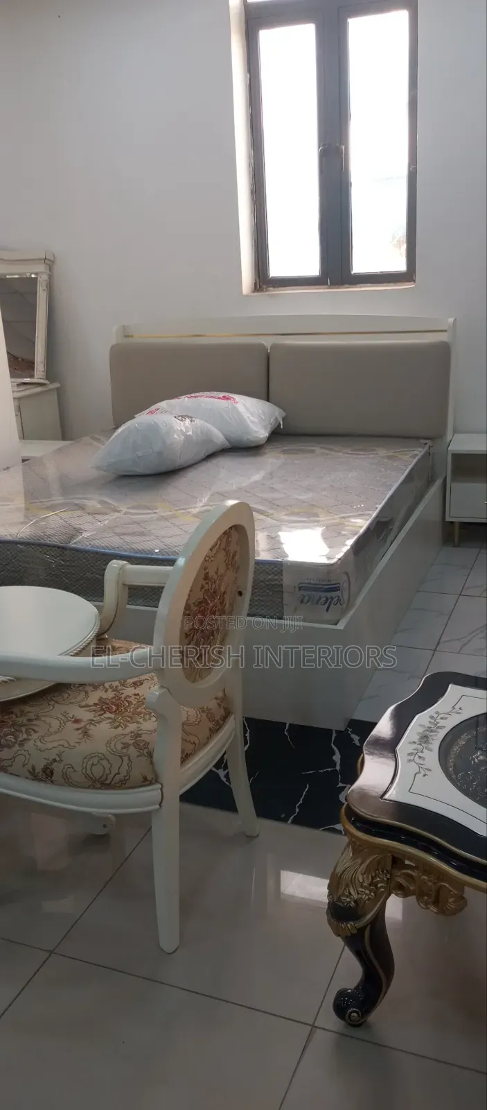 Eleganza Bed