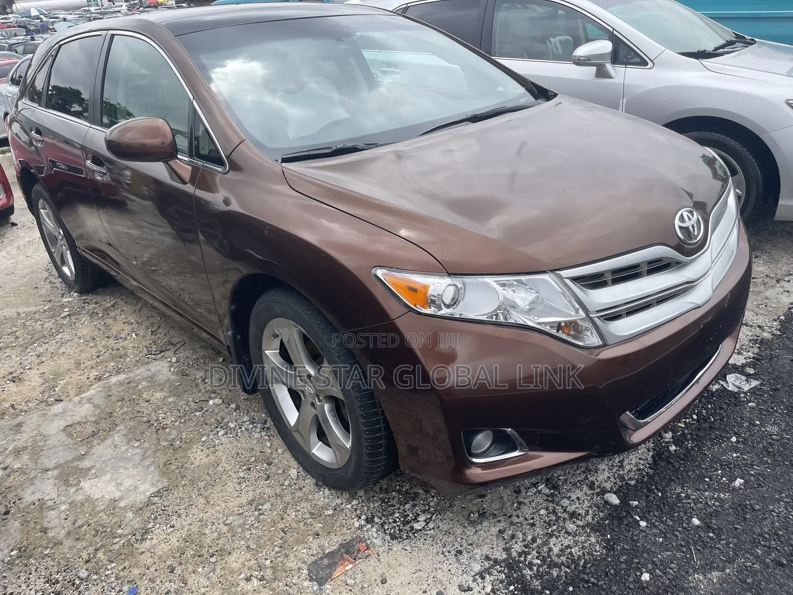 Toyota Venza V6 AWD 2011 Brown