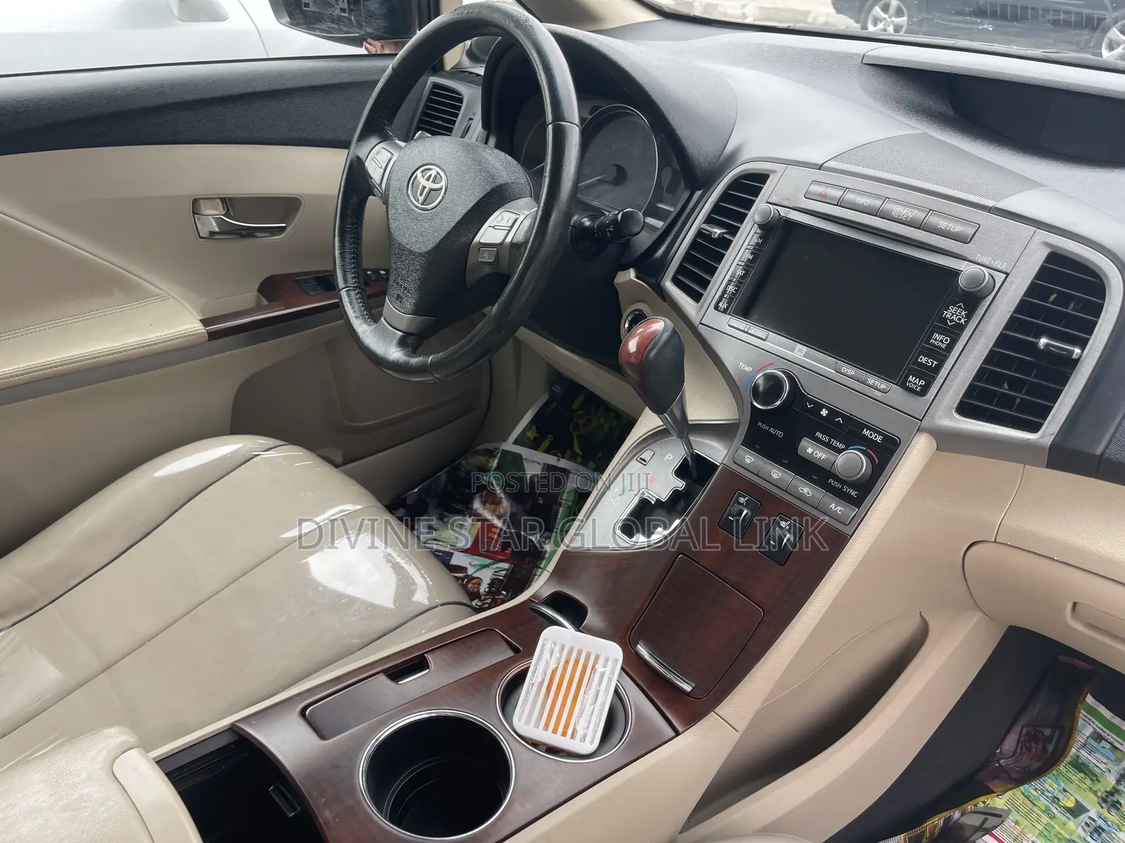 Toyota Venza V6 AWD 2011 Brown
