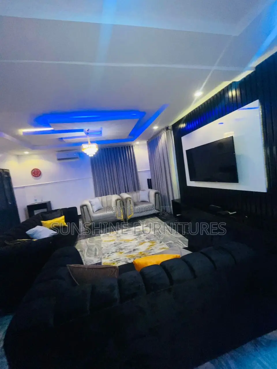 Complete Sofa Set of Toyasi Design