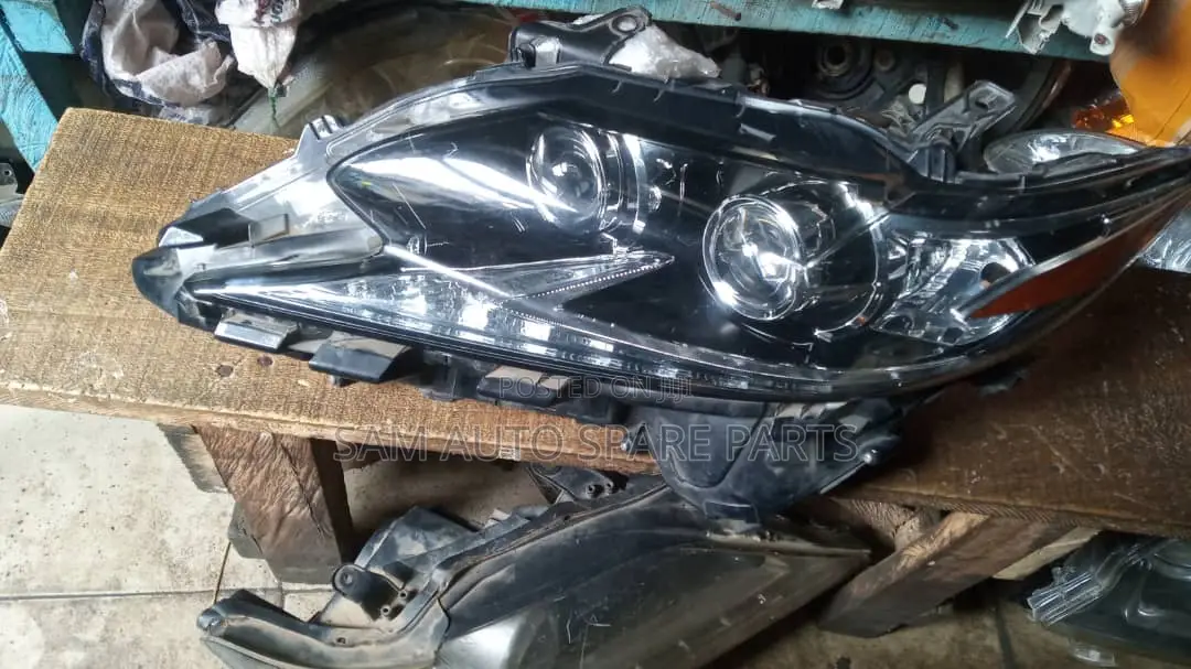 Lexus ES 350 Headlamp Left Side 2018 Model