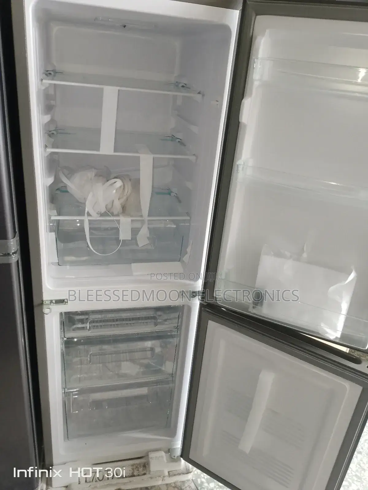 Skyrun 50 Percent INVERTER Standing Fridge Big Freezer