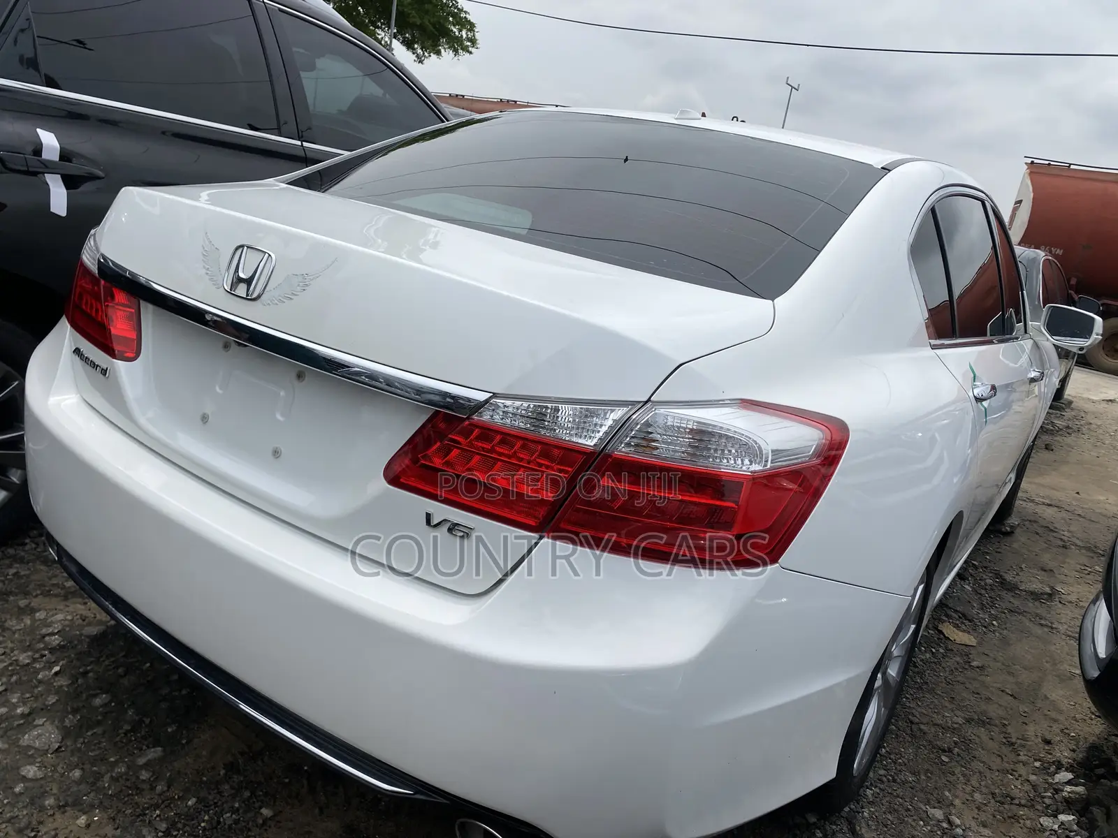 Honda Accord EX-L V-6 4dr Sedan (3.5L 6cyl 6A) 2014 White