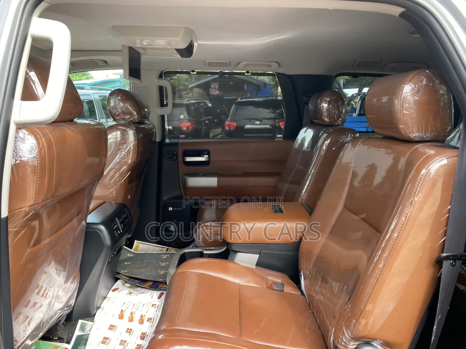 Toyota Sequoia 2013 Silver