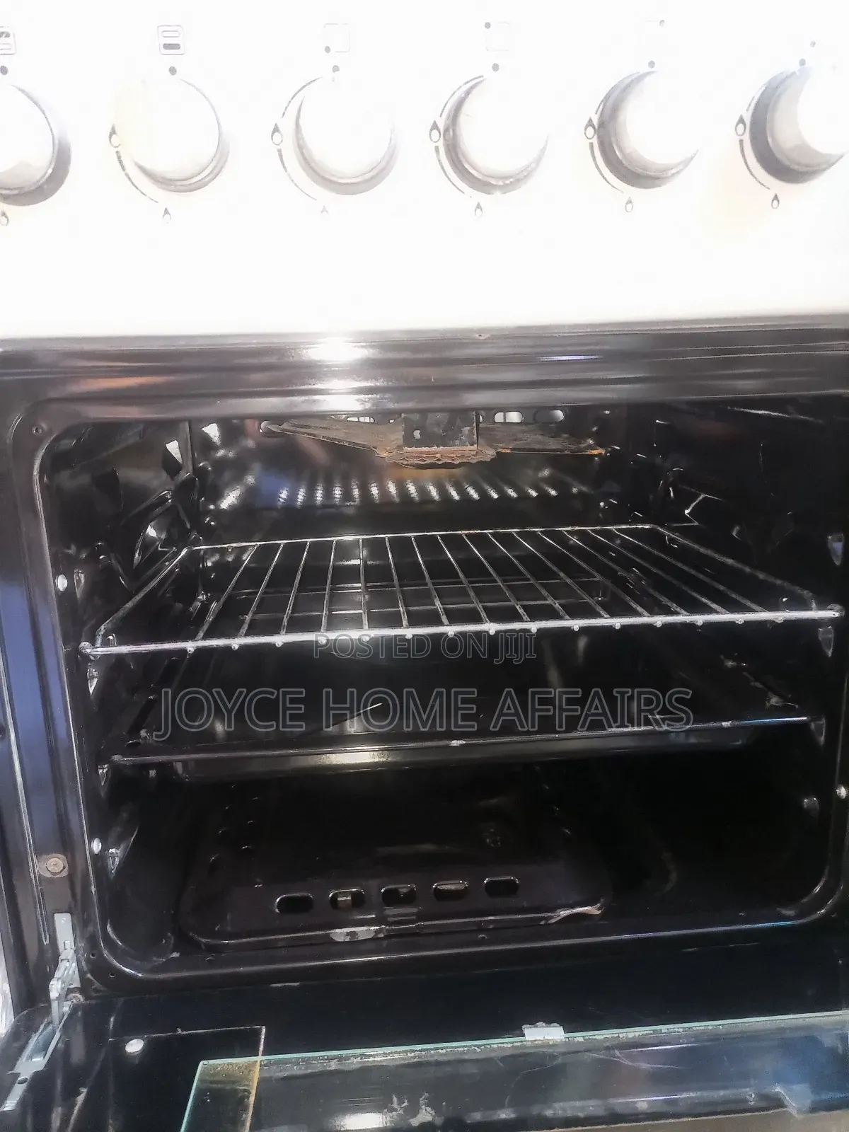 60 by 60 Standing Gas Cooker, 3 by 1