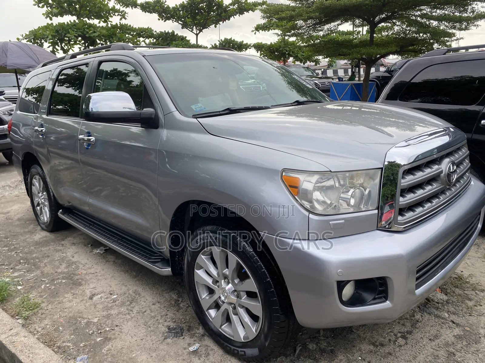 Toyota Sequoia 2013 Silver