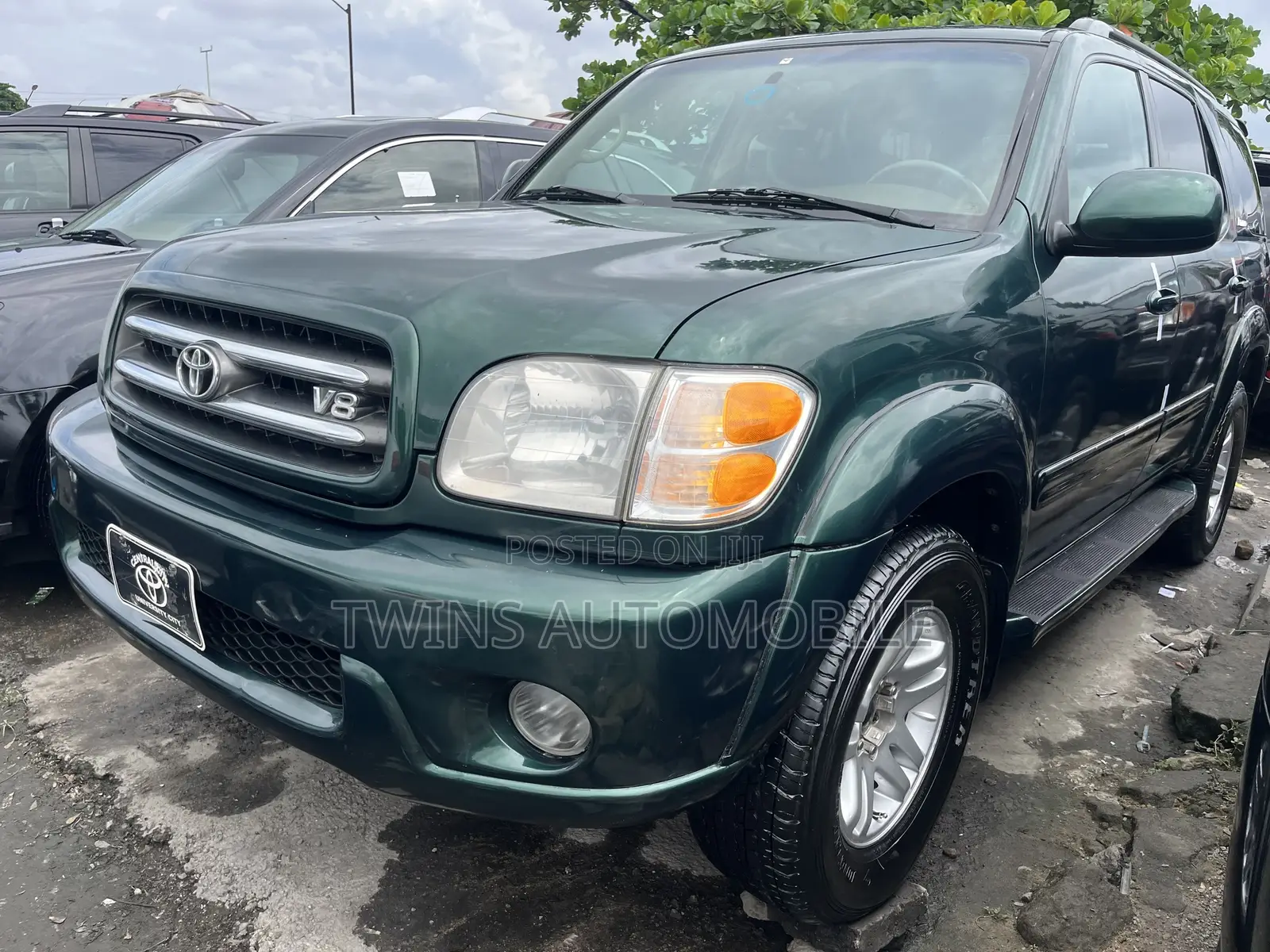 Toyota Sequoia 2004 Green