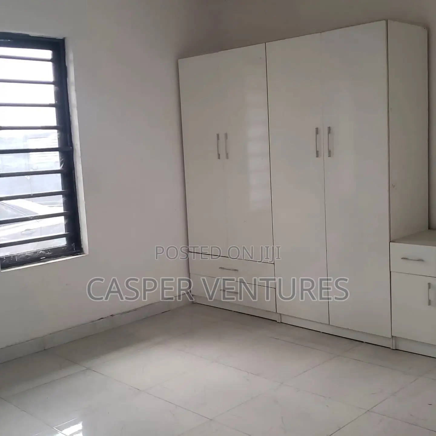 3bdrm Apartment in Admiralty, Lekki Phase 1 for rent