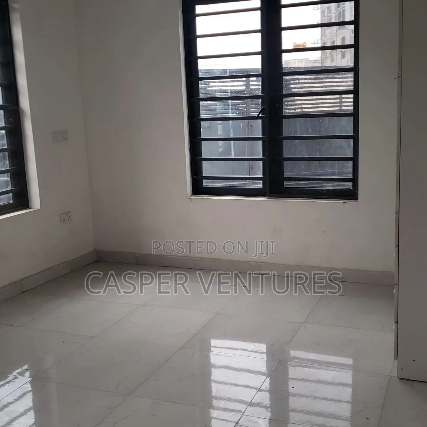 3bdrm Apartment in Admiralty, Lekki Phase 1 for rent