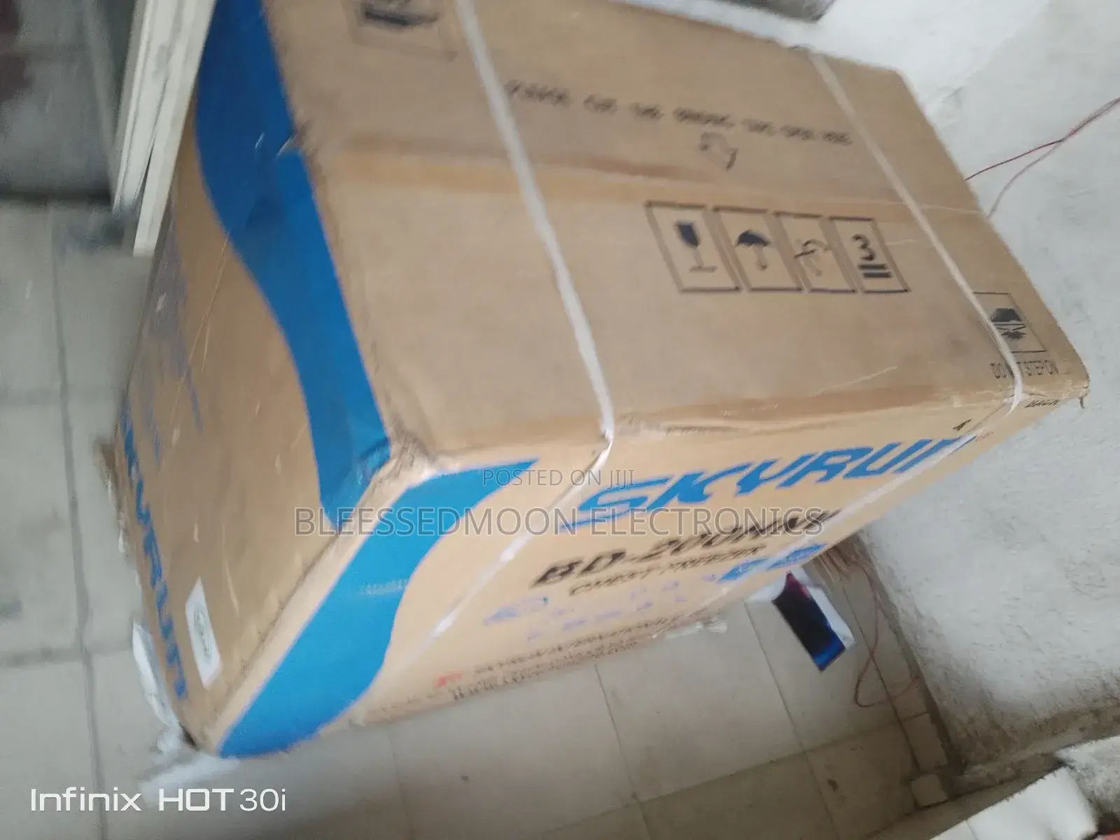 Skyrun Inverter Voltage Chest Freezer 200L 3 Years Warranty