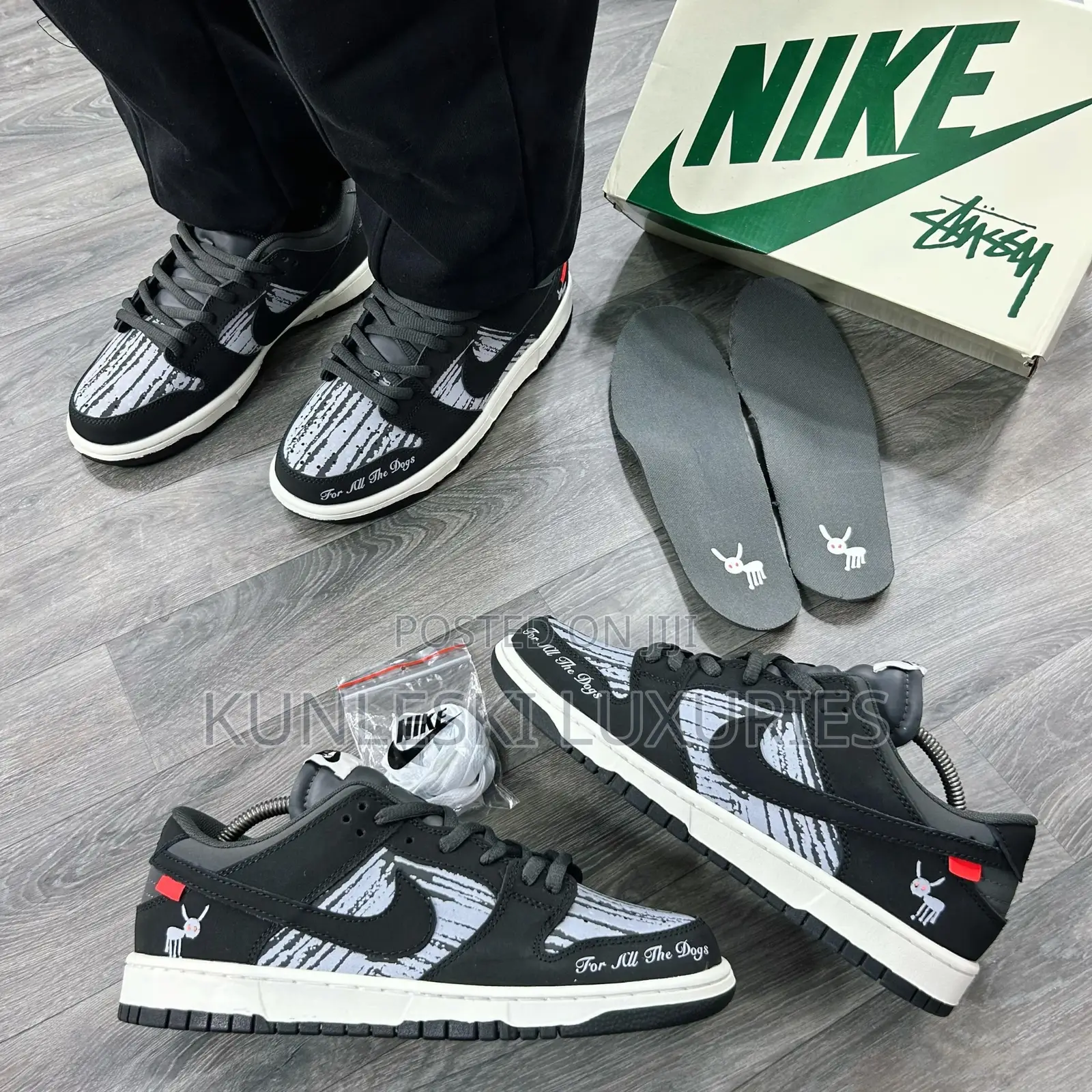 Original Nike SB Dunk Low X Drake for All the Dog Sneakers