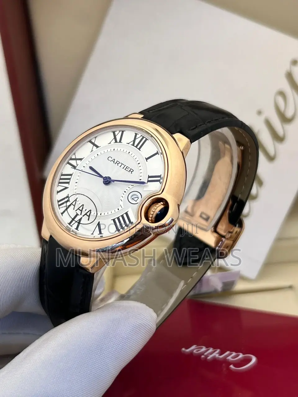 Luxury Cartier Leather Wristwatch