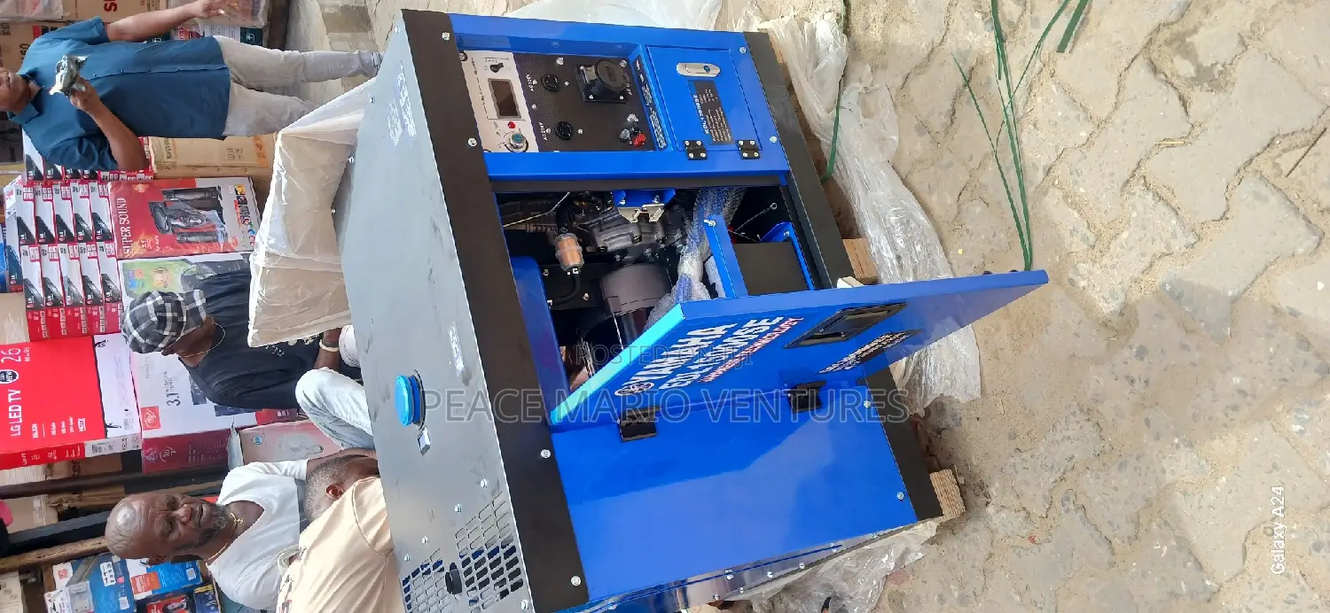 Yahama Powerful Soundproof Generator 10kva With 1year Warnty