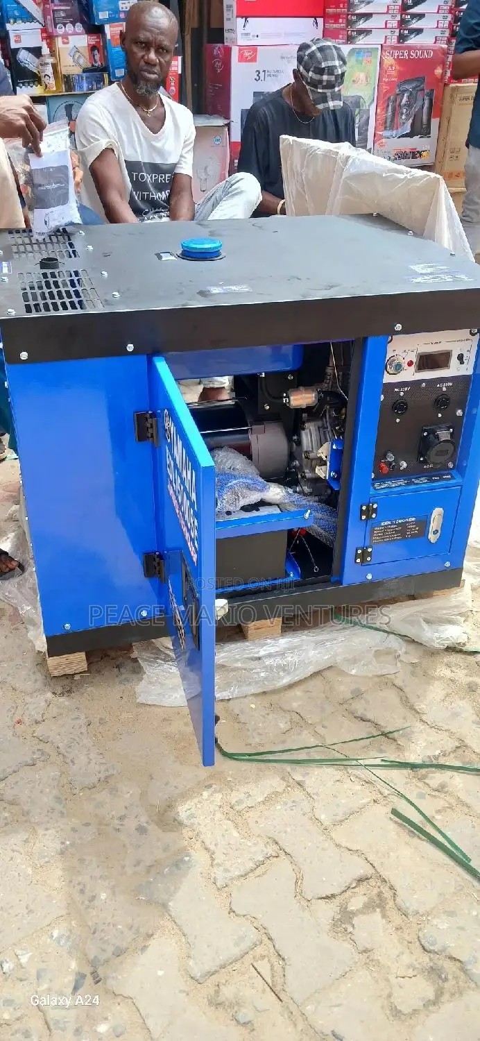Yahama Powerful Soundproof Generator 10kva With 1year Warnty