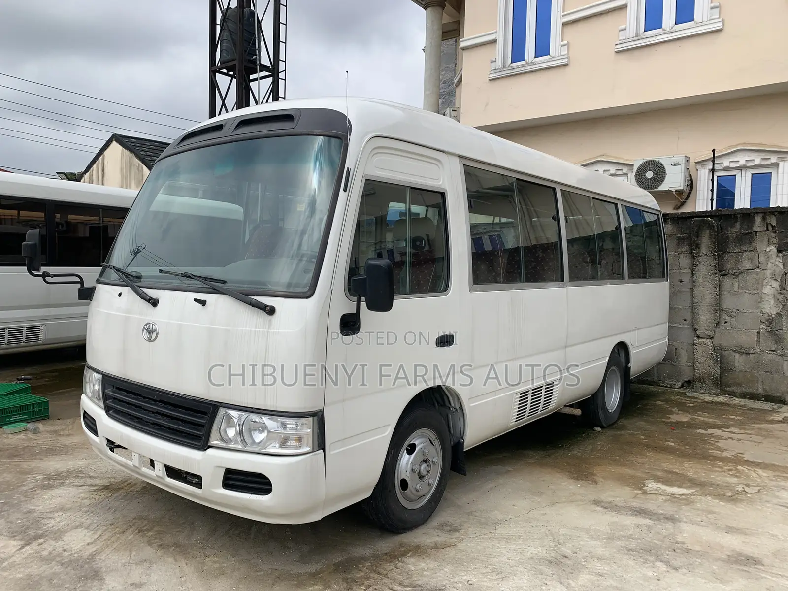 Toyota Coaster 2016