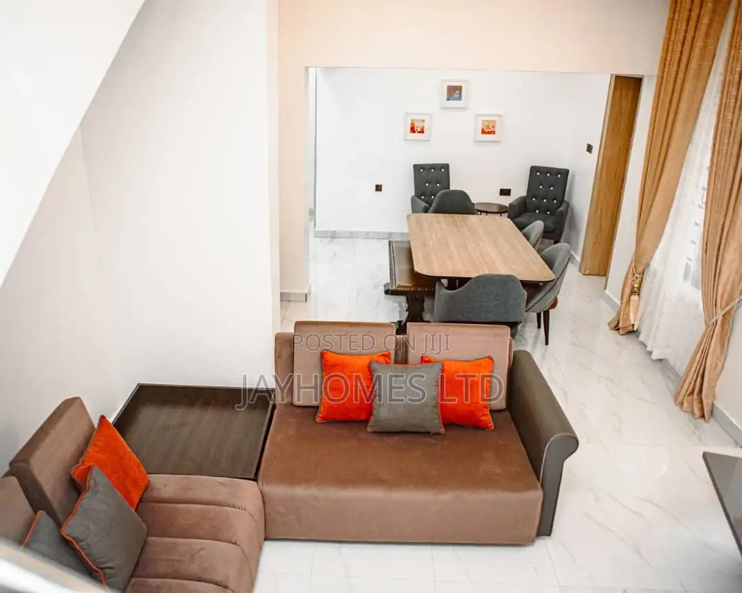 3 Bedroom Luxury Shortlet Apartment in Asaba for Booking