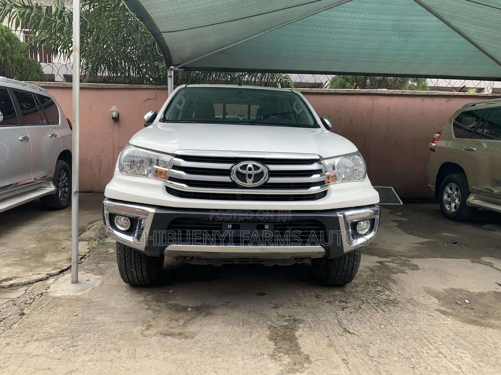 Toyota Hilux 2020 White
