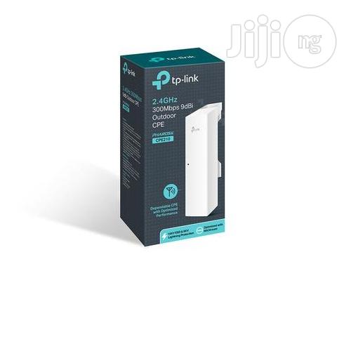 Tp-link 2.4ghz 300mbps 9dbi Outdoor CPE CPE210
