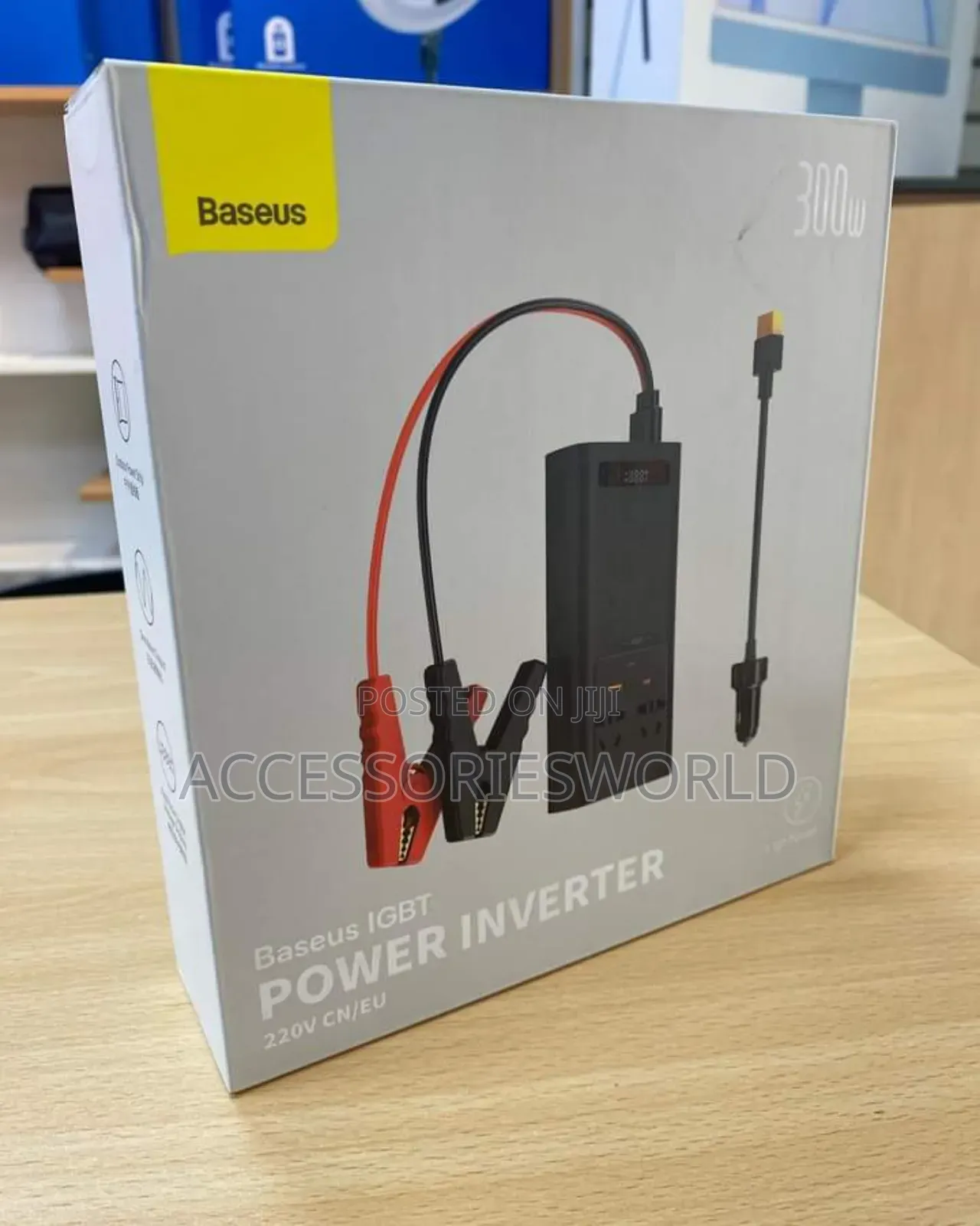 Baseus Car Power Inverter 300W DC 12v/24v to AC 220V
