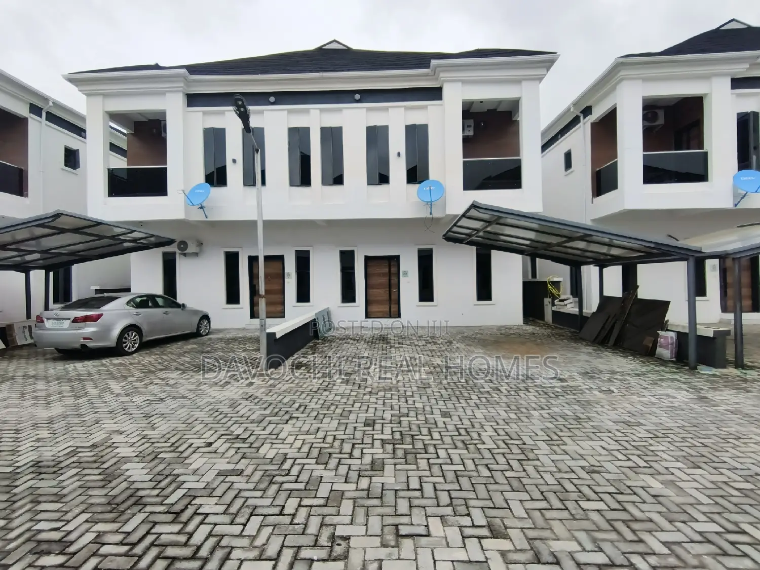 4bdrm Duplex in By Chevron Second, Lekki for rent
