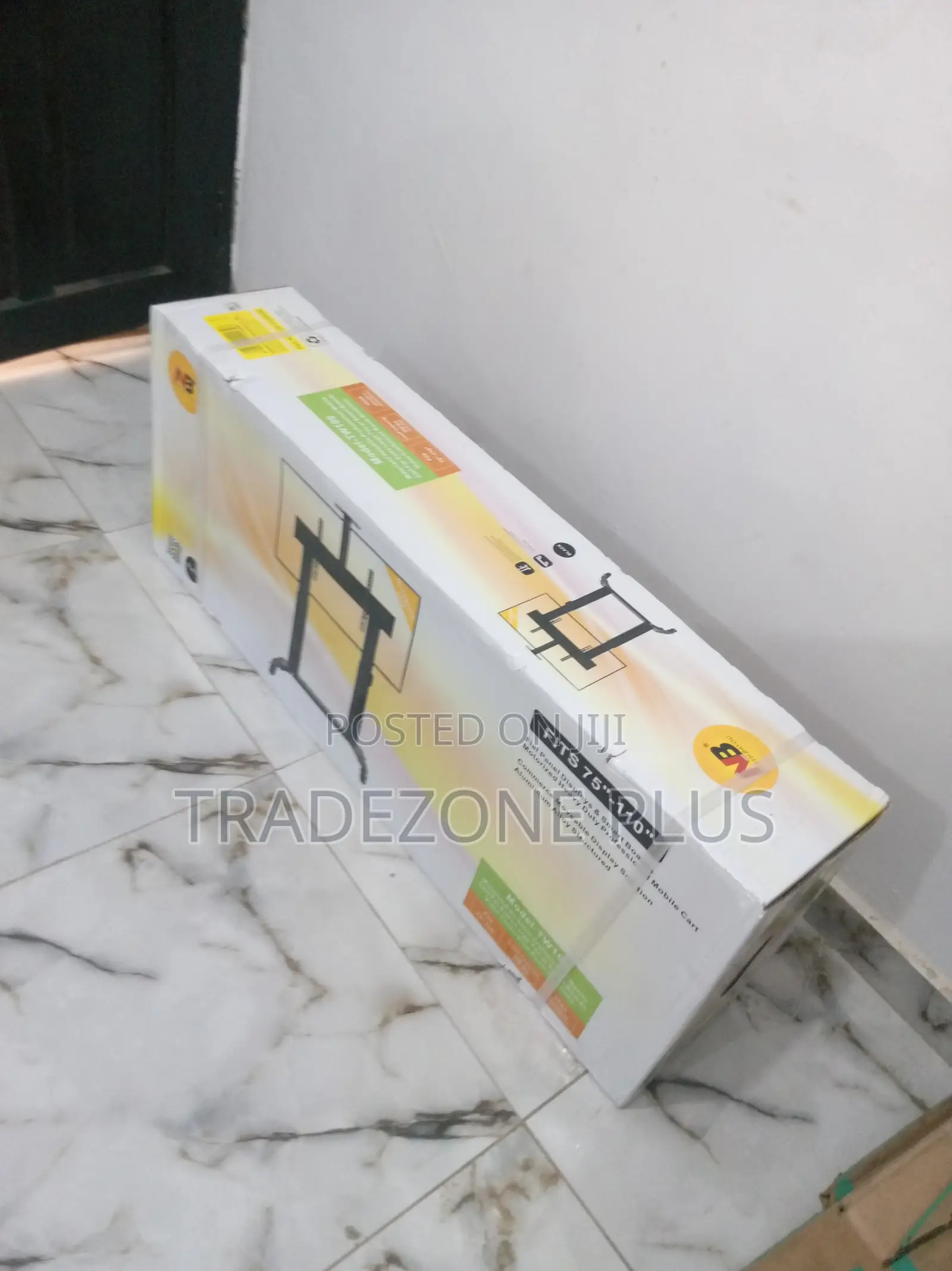 Quality Adjustable TV Wall Hanger