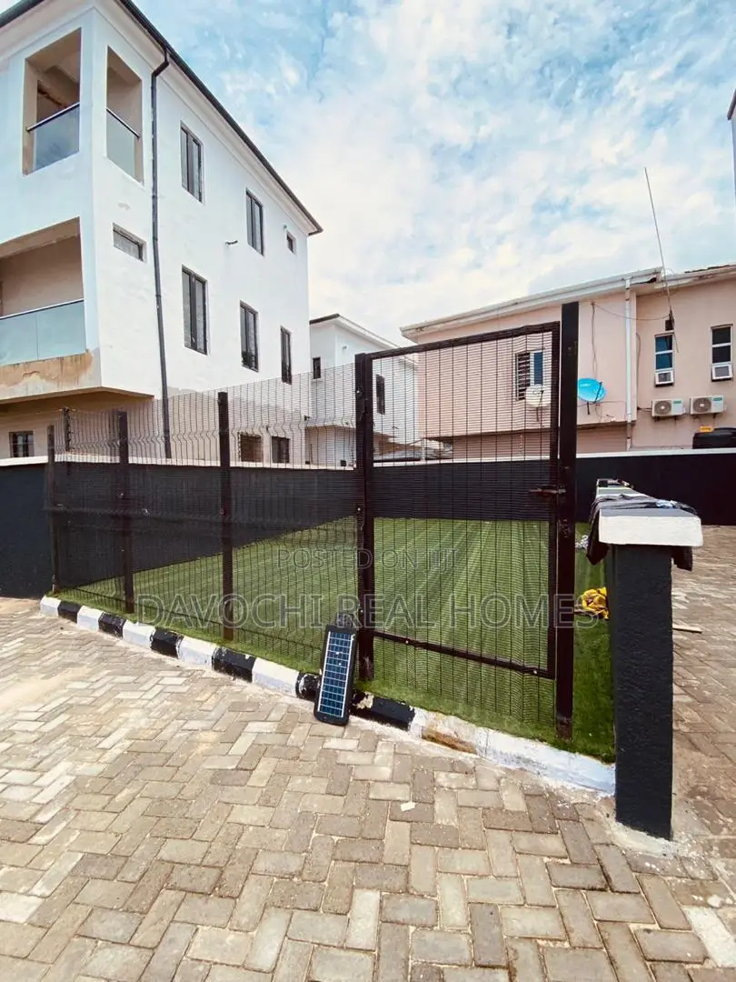 4bdrm Duplex in Chevron Drive, Lekki for rent