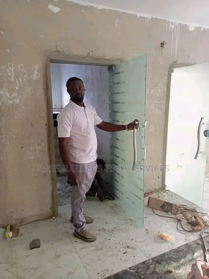 Tampered Glass Door