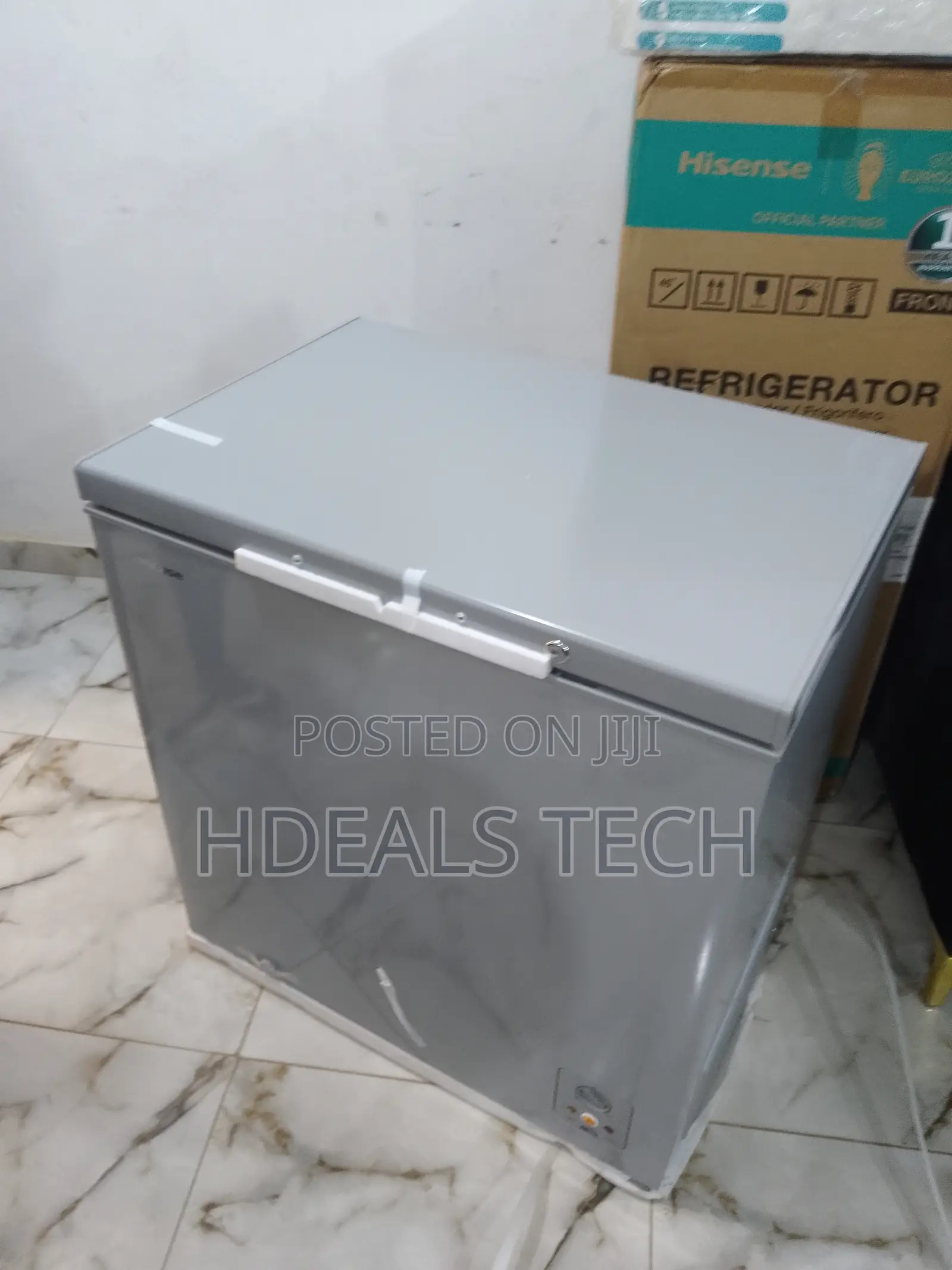 Led Light Hisense Chest Freezer 198L