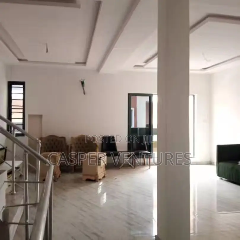 4bdrm Duplex in Salem, Ikate for sale