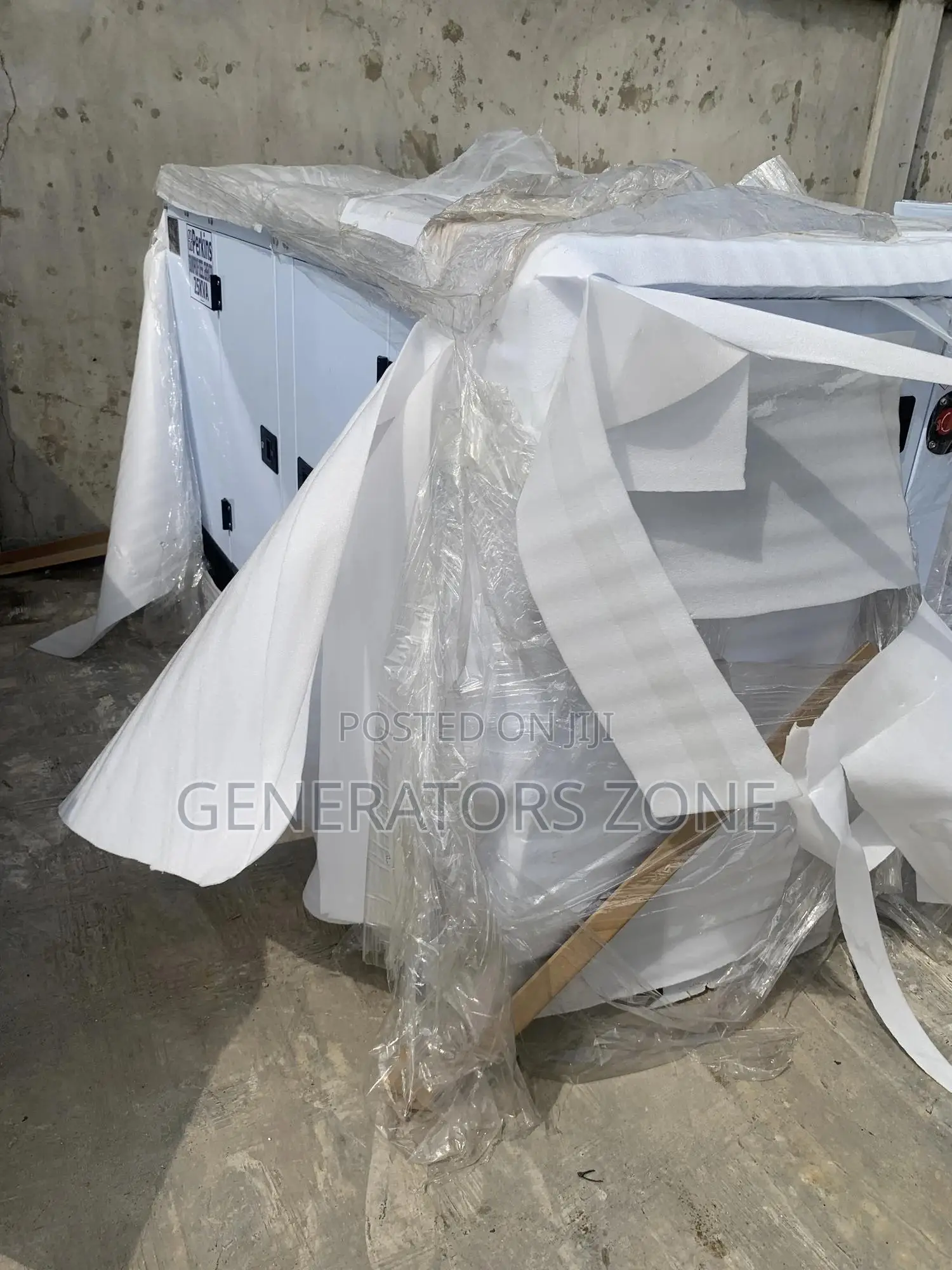 Modern Design 25kva Soundproof DIESEL Generator